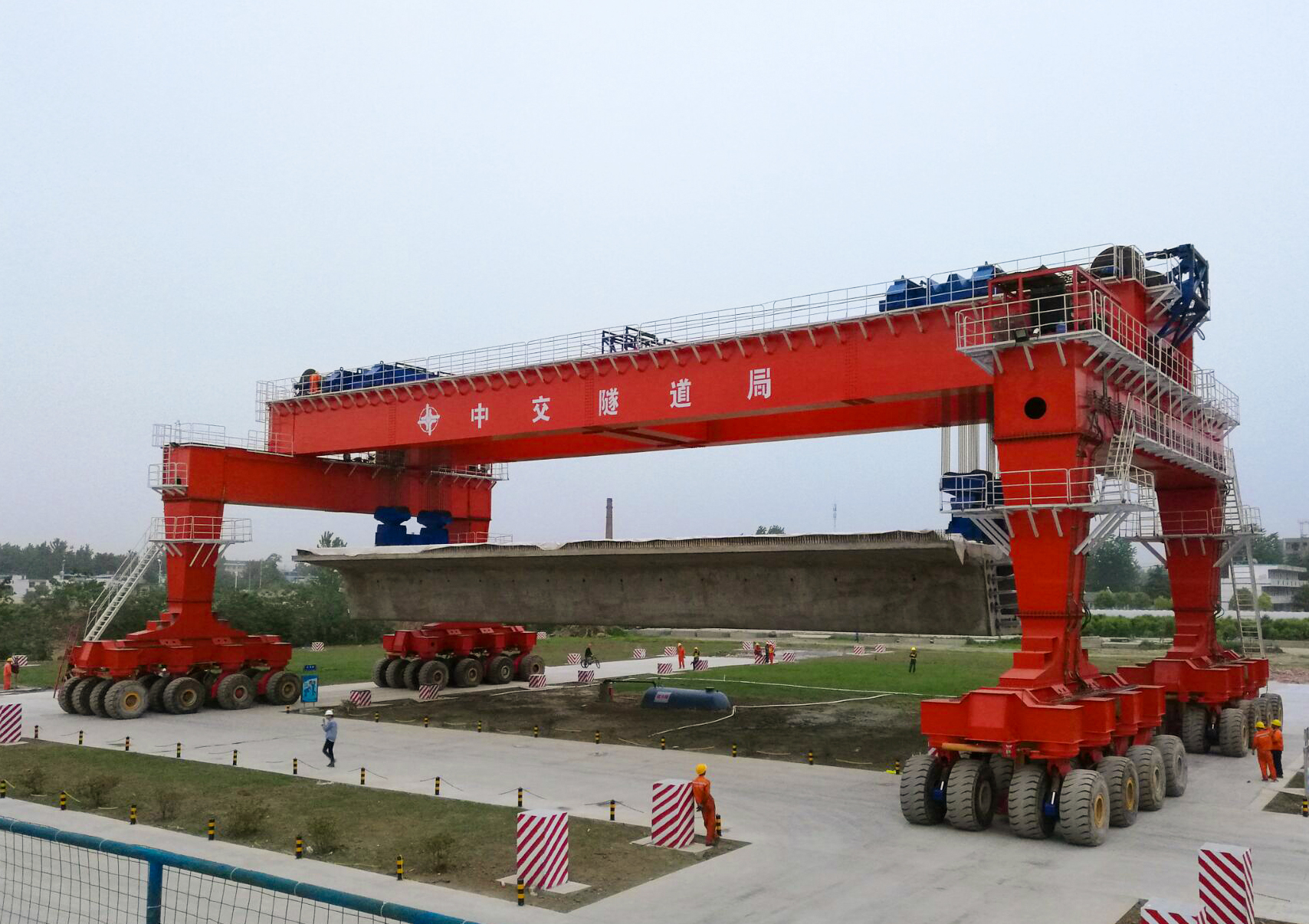 900��������