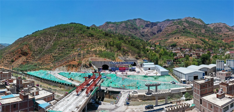 ¶¼Ïã¸ßËÙ¹«Â·Êغì¶Î´äÆÁר³¤ËíµÀÄñî«Í¼£¨¾Öϵͳ£© ¶¼Ïã¸ßËÙ¹«Â·Êغì¶Î´äÆÁר³¤ËíµÀÄñî«Í¼£¨¾Öϵͳ£©