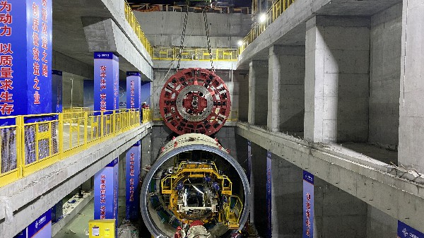 ���ڵ���8����˫ģ�ܹ����¾� (2)~1.jpg